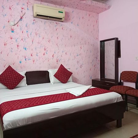 Airport Hotel Pariksheet Inn New Delhi Ngoại thất bức ảnh