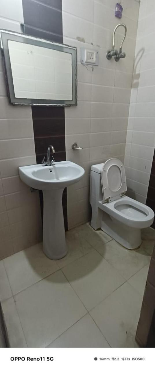 Airport Hotel Pariksheet Inn New Delhi Ngoại thất bức ảnh