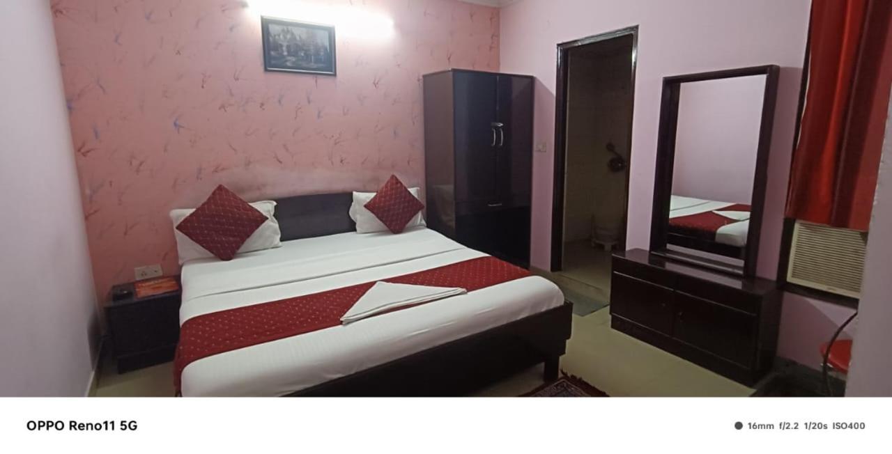 Airport Hotel Pariksheet Inn New Delhi Ngoại thất bức ảnh
